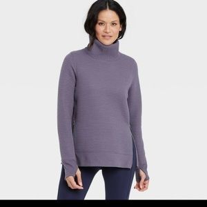 Target All In Motion Ribbed Quilted Pullover zipper sides Large